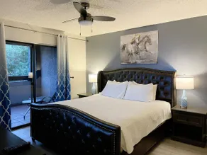 C. 1BR/1BA Escape Steps from Scottsdale Fun & more - Image 3