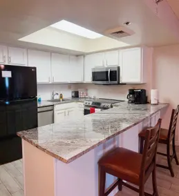 C. 1BR/1BA Escape Steps from Scottsdale Fun & more - Image 4