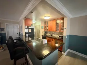 Best Kept Atlantic Avenue Secret. Fab Location!!! - Image 5