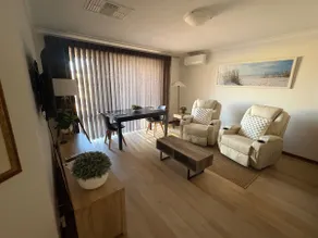 Waterside Hideaway - Image 4