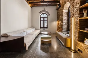 Touchstone Villa - Private Pool, Mountain Views & Luxury Architecture - Image 5