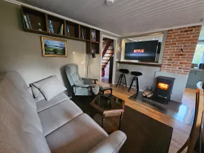 Cabin with lake view - Image 5