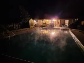 Relaxing Pool Retreat Near Wineries & Point Pelee - Image 3