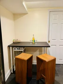 DC garden basement suite near metro, free parking - Image 2