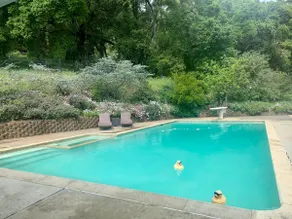 Poolside Wine Country Retreat - Image 5