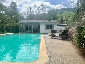 Poolside Wine Country Retreat - Image 4