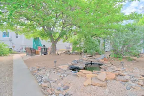 Casita Cielo Nob Hill- hot tub & koi ponds - Image 3