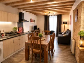 Chez Pierrot Gîte 4 personnes avec vue sur la vallée Parking privé Proche La Roque-Gageac - Image 2