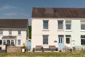 Lovely house on the beach front in Llansteffan - Image 3