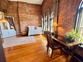 Heart of downtown•views•lux comfort•architecture - Image 5