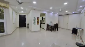 Luxury Sea & Lake View Flat: Chennai - Image 4