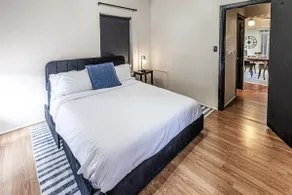 Trailside Retreat in the City - Image 4