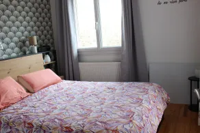 House with pool and air conditioning near the city center and train station - Image 2