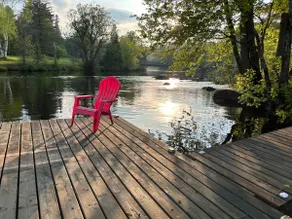 Glamping on the York River - Cozy Riverside Stay - Image 3