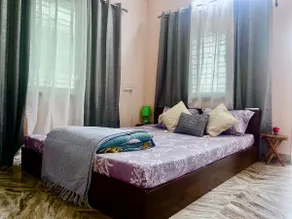 Chic & Cozy Ac 2BHK Couple| Family Near Airport - Image 3