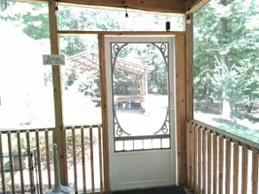 Baker's Lake Escape - Image 4