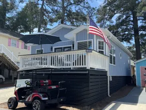 Bright Family Cottage with Golf Cart - Image 5