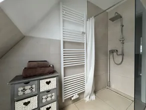 Stay in comfort in Bielefeld Brake - Image 5