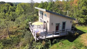 Longview: Hilltop Chalet, Stunning Forest Views - Image 2