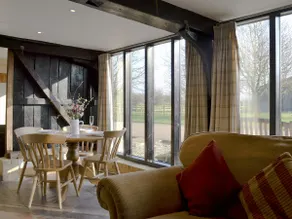 The Cart Lodge-E3568 - Image 3