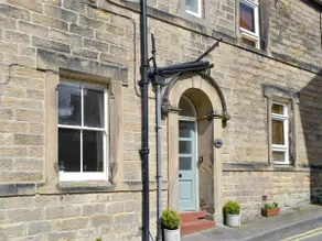 Grosvenor Cottage - Image 2