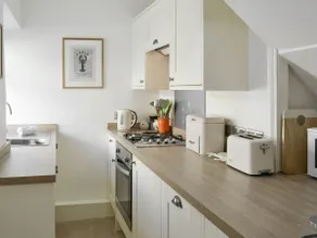 Grosvenor Cottage - Image 5