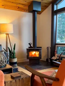 Red Pine Lakehouse- Sauna, Fab Kitchen, Fall Fires - Image 5
