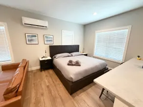 Modern Studio Apartment in Heart of CWE - Image 5