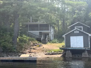 Cheerful Lakefront Cottage-no cleaning fee - Image 5