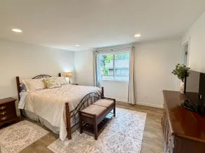 Pet Friendly Sammamish Home with Deck about 3 Mi to Lake - Image 4