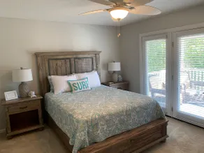 Perfect Beach House 3 Blocks from the Beach!!! - Image 4
