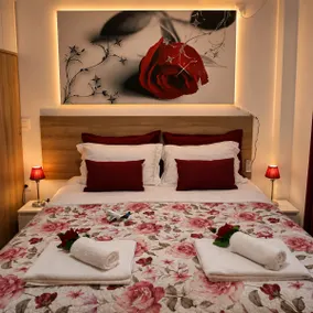 Athens Studio | Smart Check-in 24/7 •WiFi • Metro - Image 2
