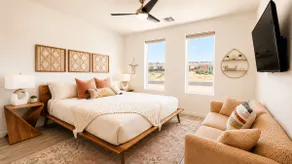 Surf Inn Lake Powell • Sleeps 15 • Hot Tub & Views - Image 5