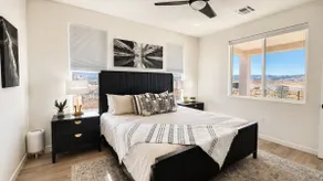 Surf Inn Lake Powell • Sleeps 15 • Hot Tub & Views - Image 3