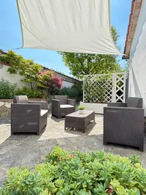 Large Apartment (up to 7 comfortable guests) - Image 4