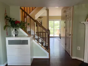 Comfy Vacation Retreat - Image 5