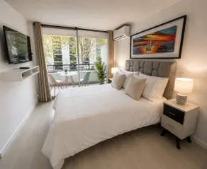 Holiday Providencia Apartment Hotel - Image 3