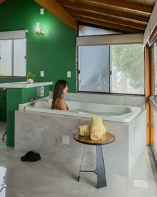 Cottage in the middle of nature with skylight. - Image 2
