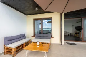 Spacious 3BD flat with PARKING and SEA VIEW by Flat Mаnаger - Image 3