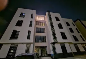 الشقق الفاخرة Modern Apartments of 3 Bedrooms 5 minutes to Haram - Image 3