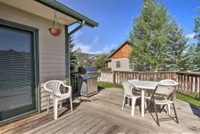 6 Mi to Big Sky Resort! Group Retreat w/ Mtn Views - Image 2