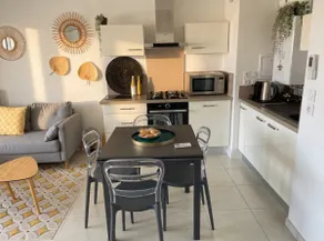 Beautiful fully-equipped Apartment-Suite in Palavas - Image 3