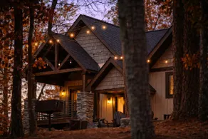 Lakeside | Hot Tub | Kayaks | Fishing - Image 2