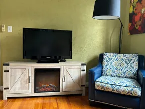 2 bedroom condo in High Point-Uptown/Downtown - Image 5