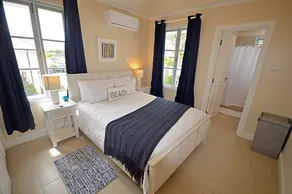 Bajan Luxe Townhome with pool and beach access - Image 3