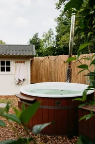Scandinavian Wellness met hottub & sauna - Image 2