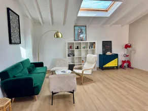 Bright Family Loft in Marseille 120 m2 3 Bedrooms - Image 3