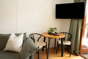 Tallows Beach Studio, dog friendly, modern, quiet! - Image 4
