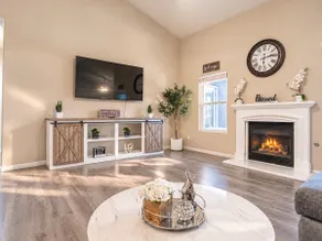 Beautiful home W/Pool Close to National Parks. - Image 5