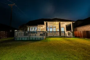 Spanish Oaks Manor - Image 2